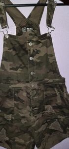 Camo Size Medium Overalls